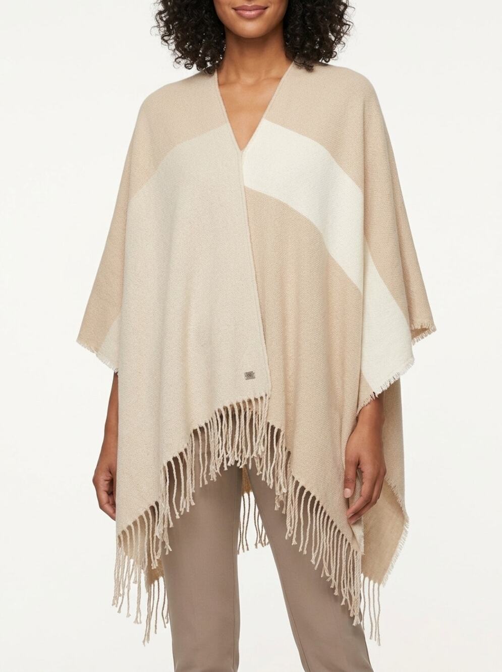 NWT Soia & Kyo Beige Wrap Fringe V-Neck Sweater Vest Women Size One Size